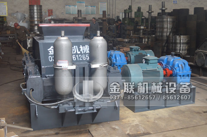 液壓對輥破碎機